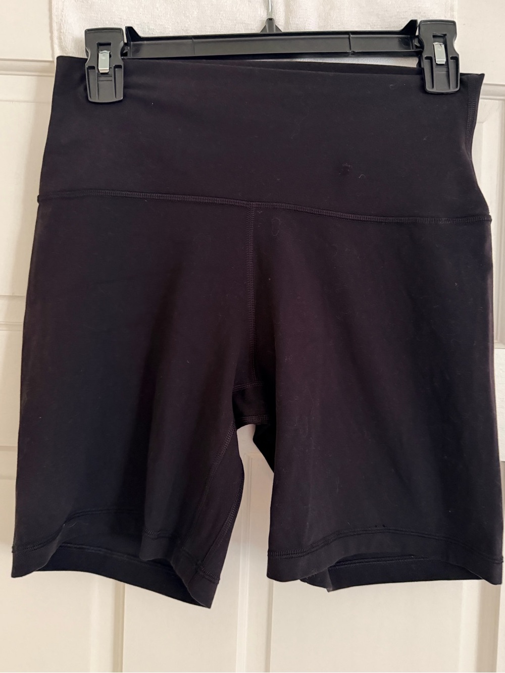 Aritzia Black butter cheeky infinite High-Rise Bike Shorts 7in
